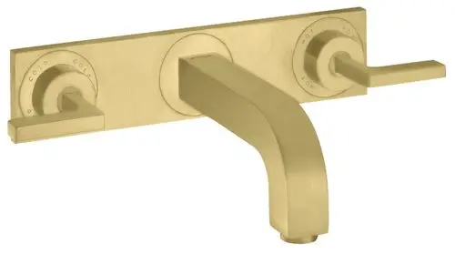 Waschtischarmatur mit zwei Hebelgriffen und einem breiten Auslauf, aus brushed brass, von AXOR, für Wandmontage konzipiert, mit klaren Kalt- und Warmwasserangaben.